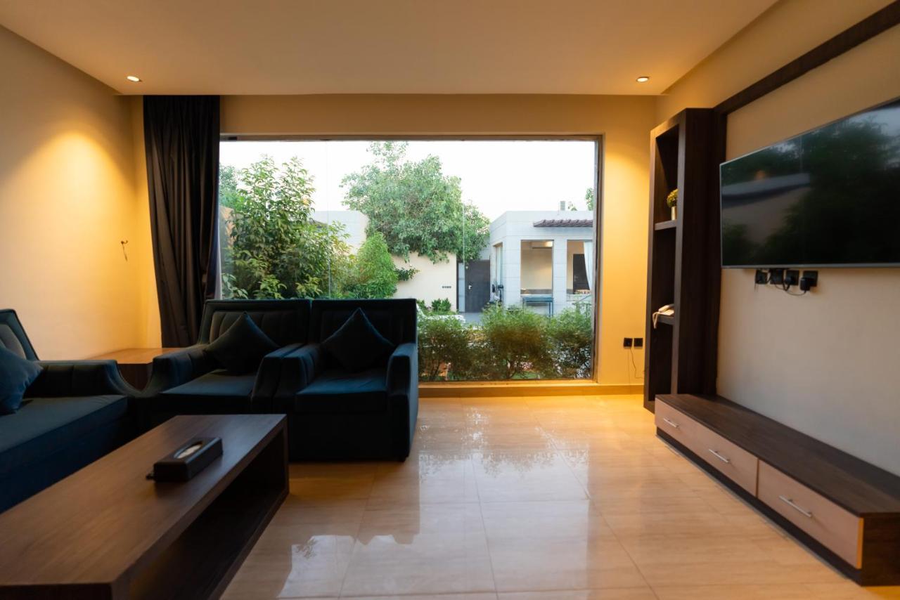 The Corner Hotel Resorts - Riadh Exterior foto