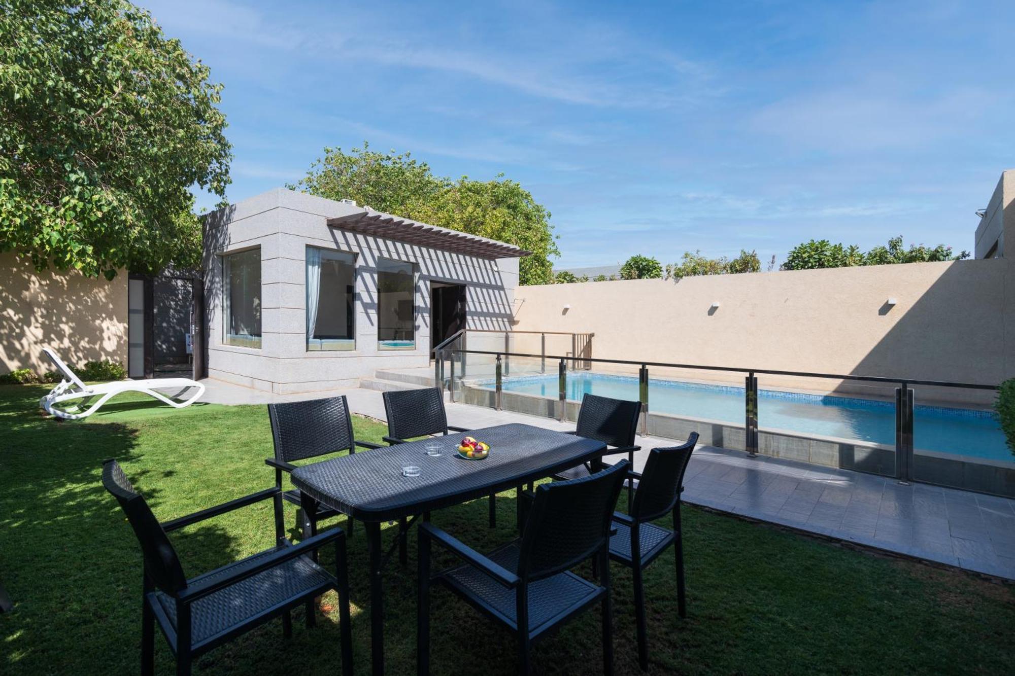 The Corner Hotel Resorts - Riadh Exterior foto